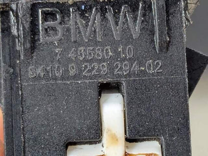 OEM BMW F30 F36 F80 F82 F83 M3 M4 F90 G01 G05 G12 G20 G30 X3 X5 USB Socket Port