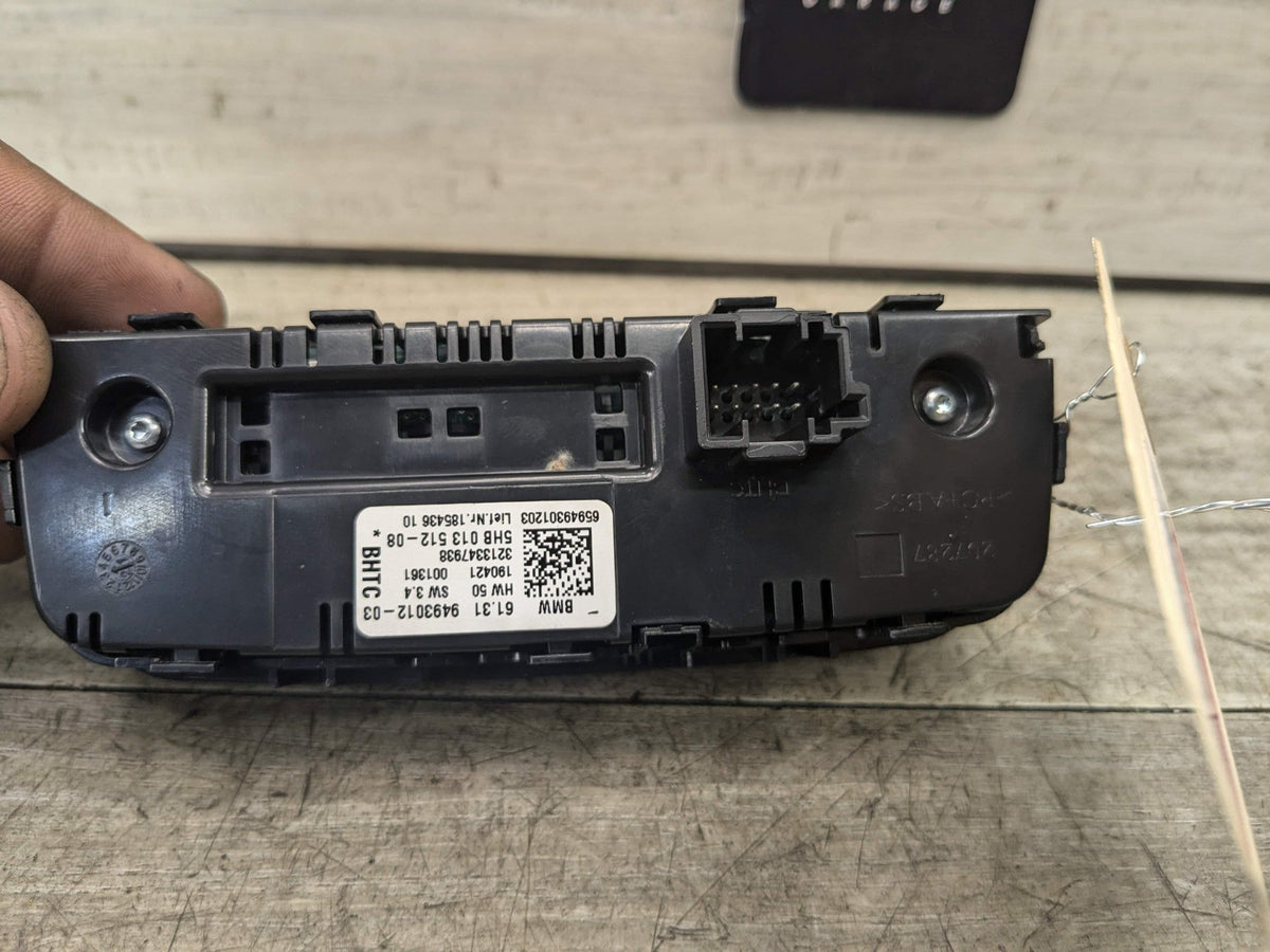OEM BMW G20 G22 G23 G26 G80 G82 G83 Rear AC Air Climate Control Switch Module
