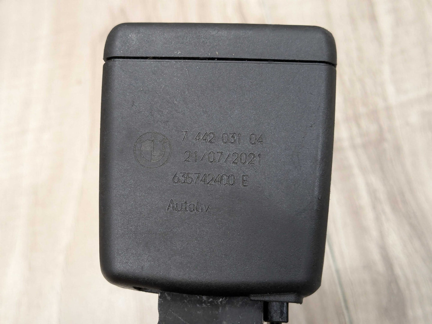 17-21 OEM BMW G21 G20 330 M340 Rear Left Driver Seatbelt Seat Belt Buckle