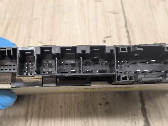 2020 - 2024 BMW X3 F97 Front Left or Right Seat Control Module 5A04DC1 S58