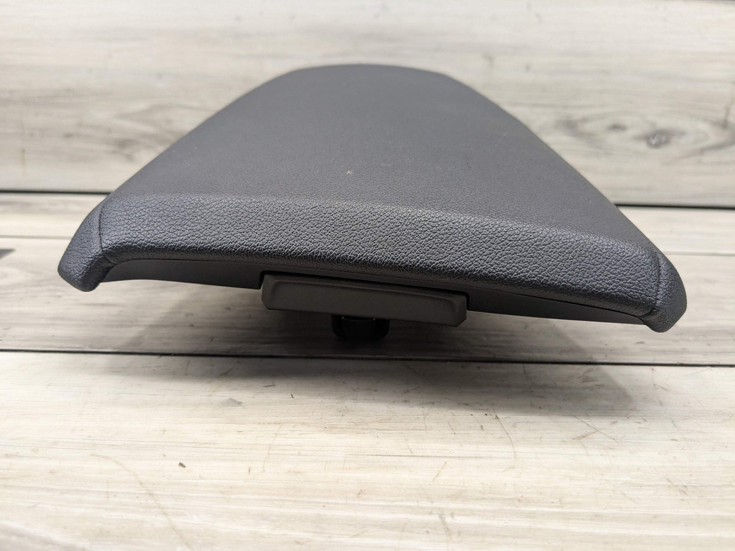 2022 BMW 330i G20 Center Console Armrest Arm Rest 0