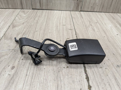 17-20 OEM BMW F90 M5 G30 530 540 M550 Rear Left Driver Seatbelt Seat Belt Buckle