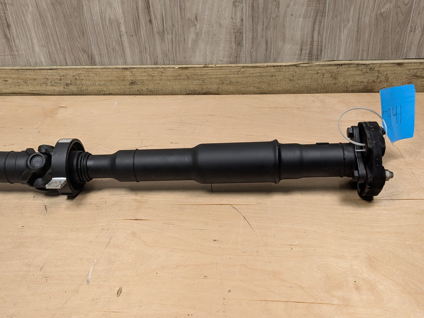 18-20 OEM BMW G30 M550 AWD Rear Drive Shaft Driveshaft Propeller