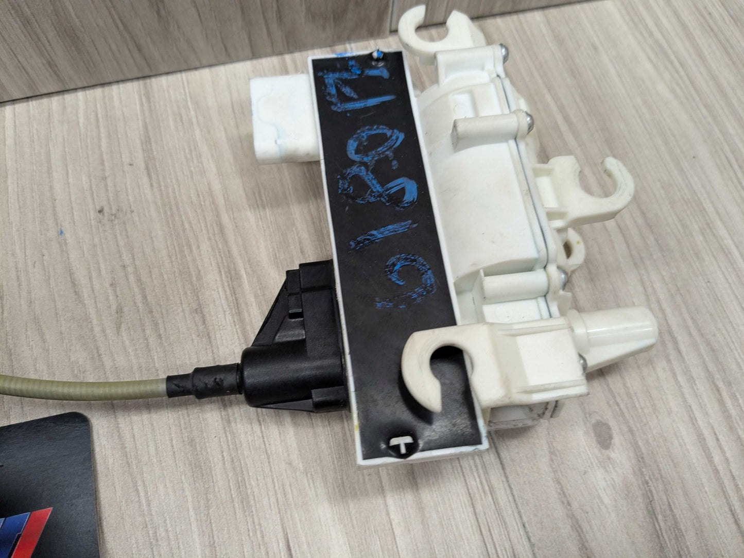 16-22 OEM BMW G11 G12 FRONT LEFT DRIVER Side Door Lock Latch Actuator SOFT CLOSE