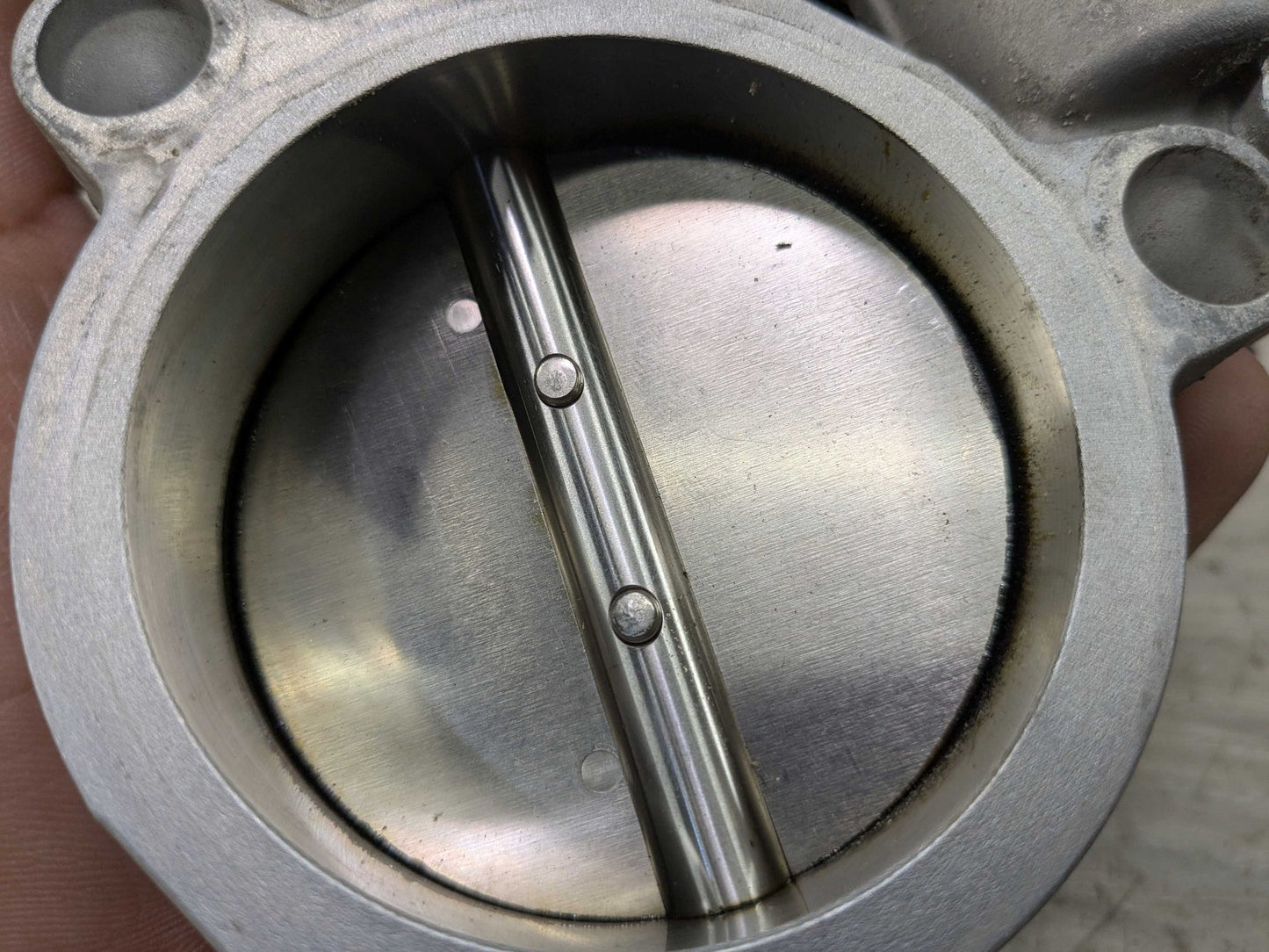 OEM BMW F39 F44 F48 F90 G05 G12 750 G30 M550 M8 Engine B46 N63 S63 Throttle Body