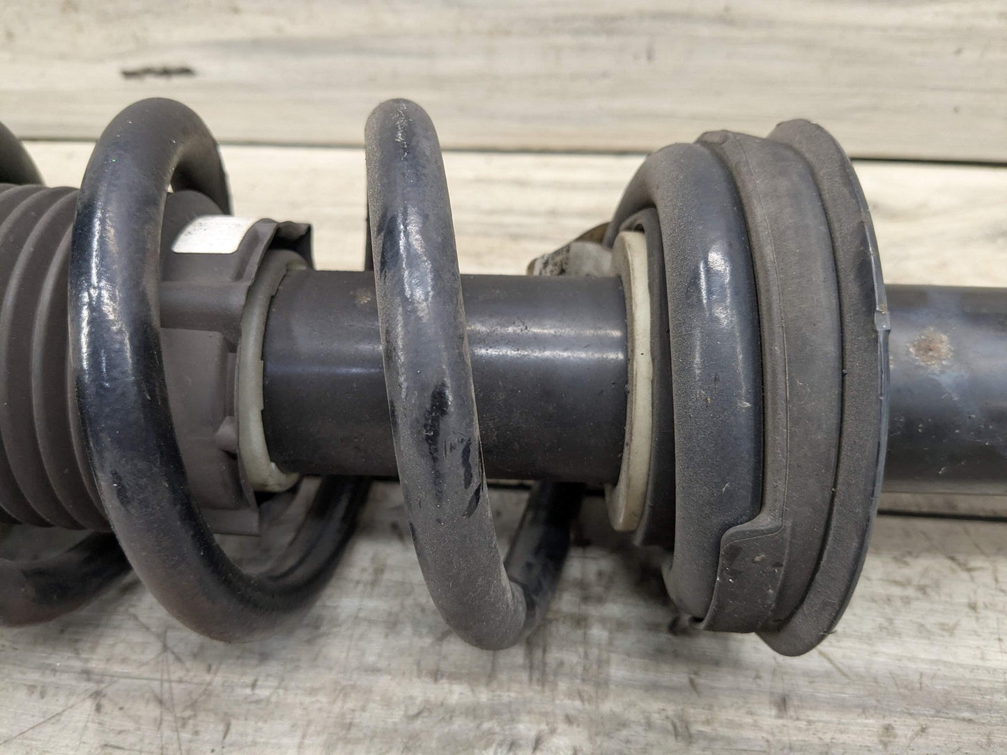 2019 BMW X3 G01 Rear Left or Right Spring Strut Shock Absorber 6880604