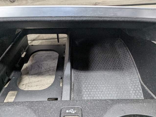 19-26 OEM BMW G05 G06 G07 X5 X6 X7 Center Console Storage Compartment Wood