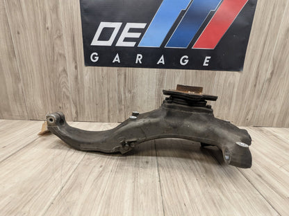 OEM BMW G30 530 540 M550 AWD Front Left Driver Hub Spindle Knuckle Wheel Bearing