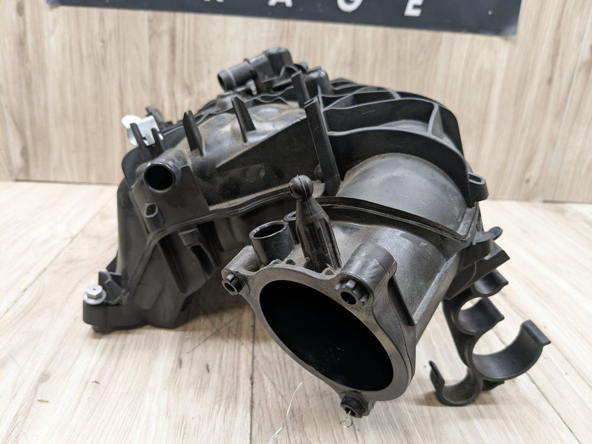 OEM BMW G01 G20 G26 G30 230 330 430 530 X3 Engine B46 Intake Manifold 8647975