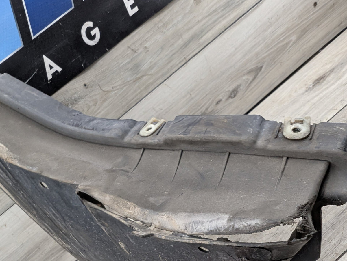 2017-2023 BMW M550i G30 Front Left Driver Wheel Fender Liner Splash Guard 8060031 OEM BMW G30 530 540 M550 M SPORT Left Under Body Spalsh Guard Shield OEM