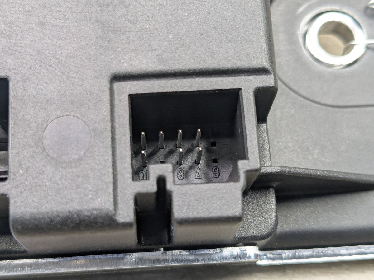 OEM Mercedes W207 E350 E550 Seat Airscarf Control Module Unit