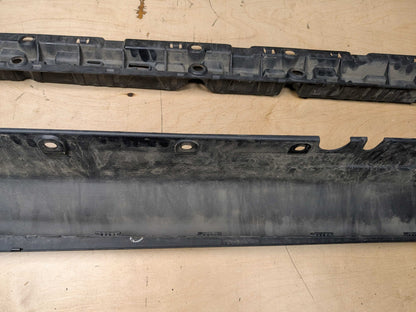 *14-18 OEM BMW F15 X5 Left Driver Side Skirt Rocker Panel Molding w/ Bracket