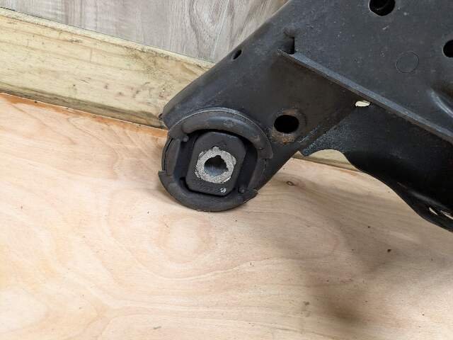 2019 BMW 330i G20 Rear Axle Support Crossmember Subframe 0
