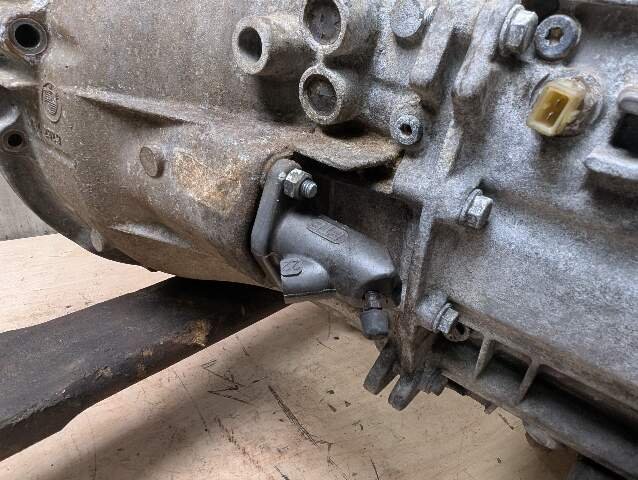 1996 - 2003 BMW Z3 E36 Manual Transmission Assembly 0 M54B25O0