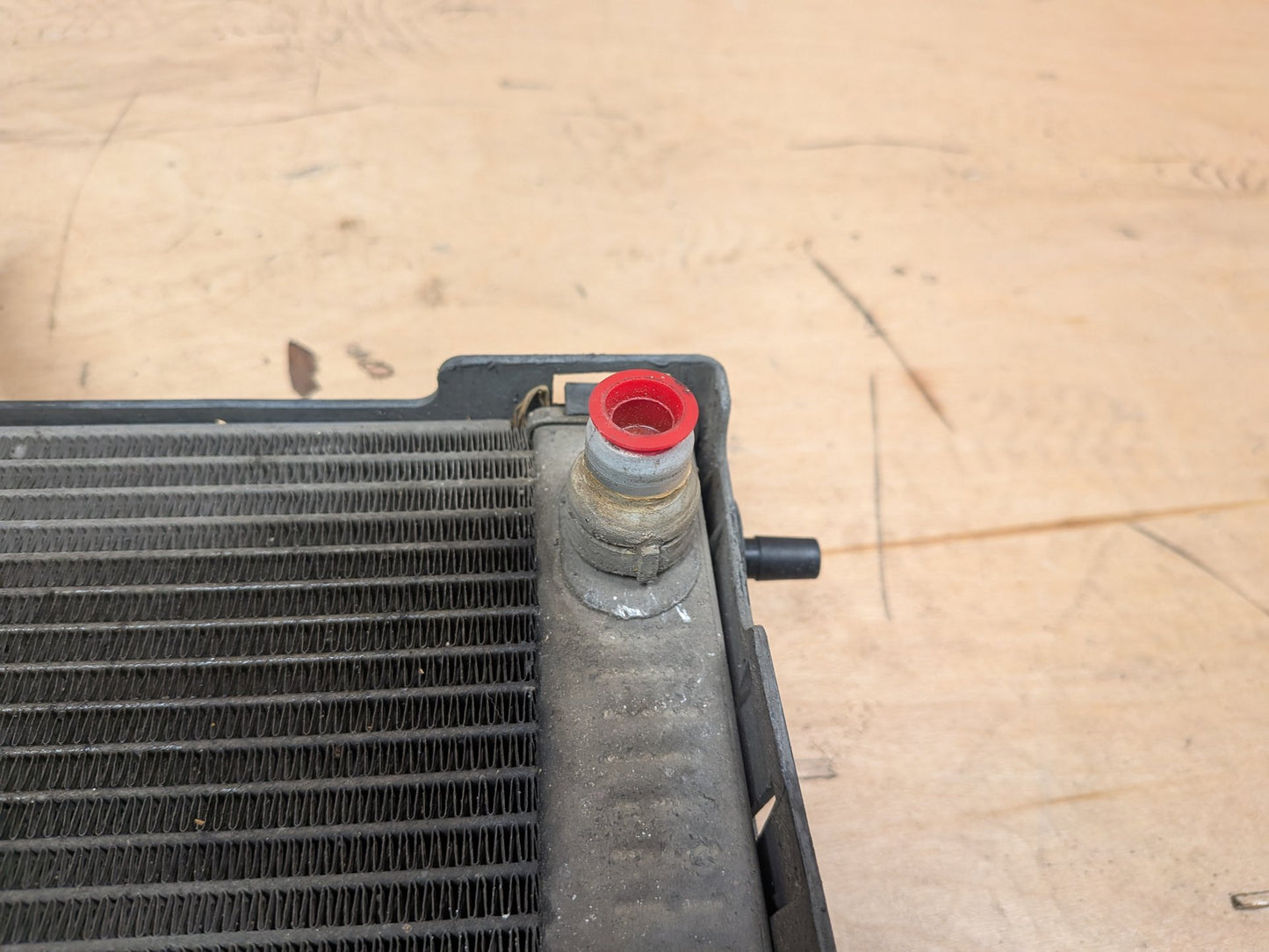 2016-2022 BMW 750i G12 Left or Right Secondary Auxiliary radiator 8619383 OEM BMW F90 F93 G12 G16 G30 M5 M8 Secondary Auxiliary Coolant Remote Radiator