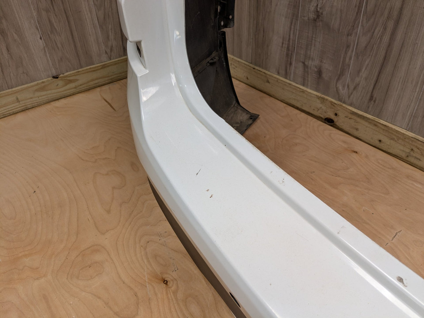 *11-17 OEM BMW F25 X3 28i 28iX 35iX Rear Bumper Cover w/ Diffuser White 300 ALPINWEISS III (300)