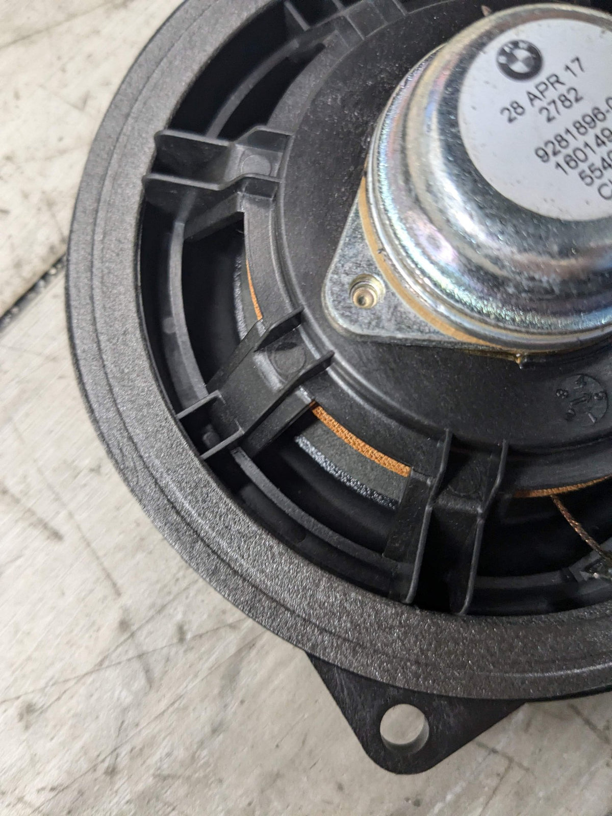 16-23 OEM BMW I01 F39 F48 X1 X2 i3 Top Hifi MID Range Loud Speaker