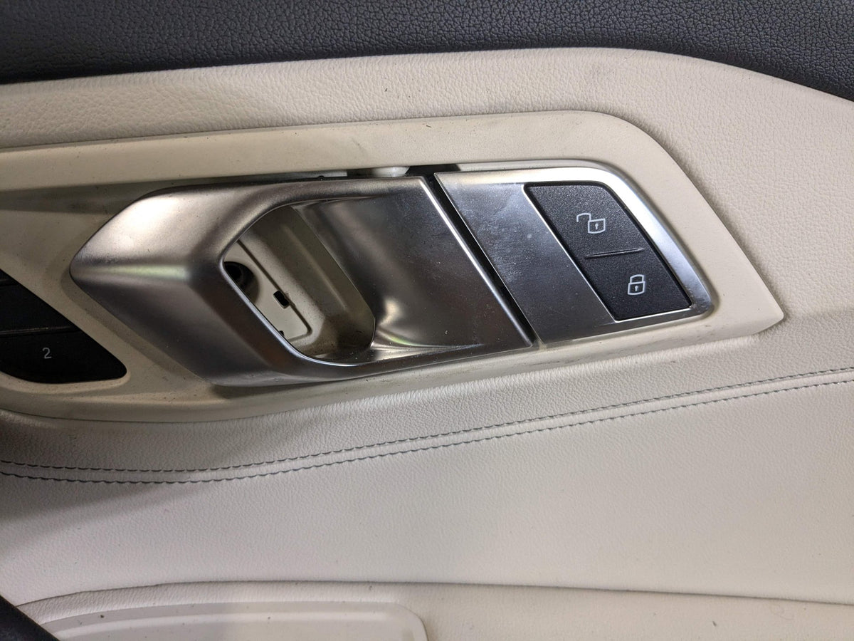2020 BMW Z4 G29- Front Right Passenger Interior Door Panel Card
