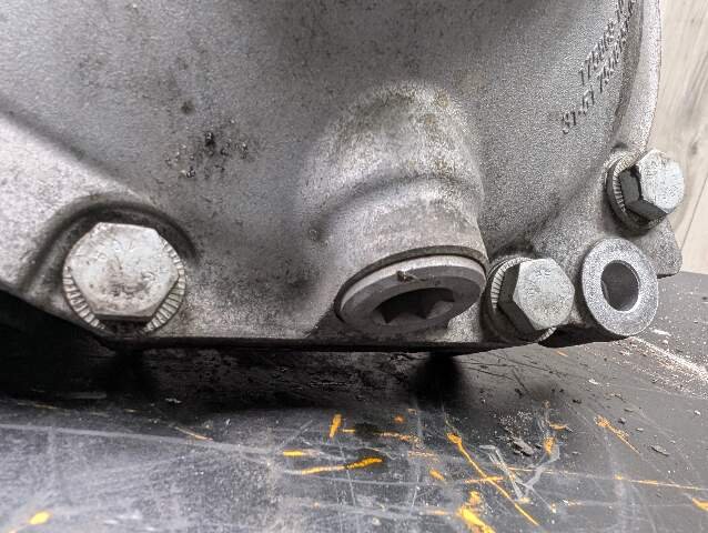 OEM BMW F22 F30 F32 F36 xDrive AWD Front Differential Axle Gearbox Carrier AT