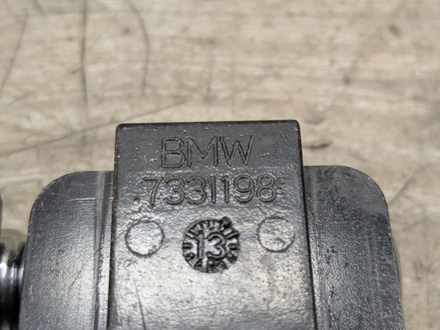 OEM BMW E70 E83 F15 F25 G01 X3 X5 Trunk Cargo Latch Tie Down Hook Clasp Ring (4)