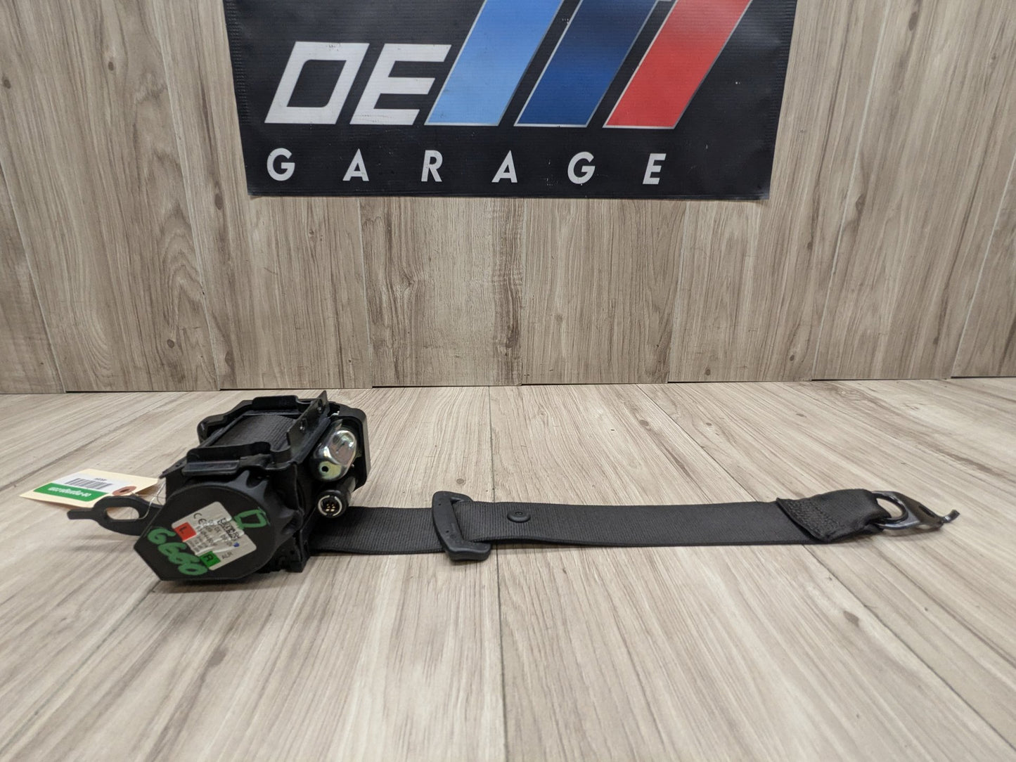 OEM BMW F90 M5 G30 530 540 Rear Left Right Upper Seatbelt Seat Belt Retractor
