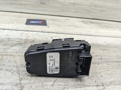 10-18 BMW F01 F02 F06 F07 Rear Window Regulator Sun Shade Control Switch