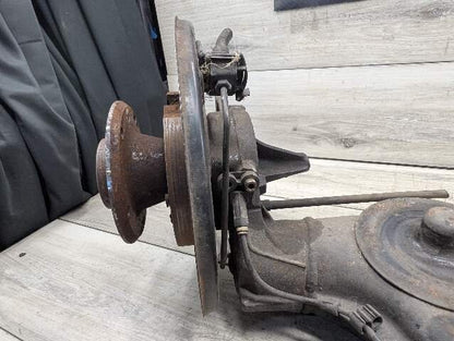 1996 - 2003 BMW Z3 E36 Rear Right Passenger Spindle Knuckle w/ Bearing 1094762 M54B25O0