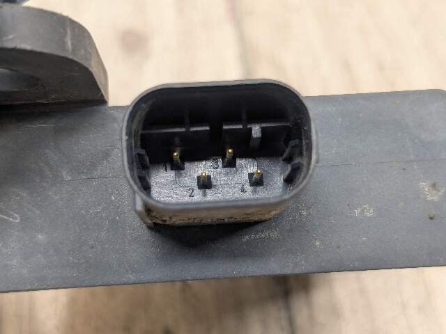 2011 BMW 135i E88 RDC TPMS Tire Pressure Monitoring System Module 6781846