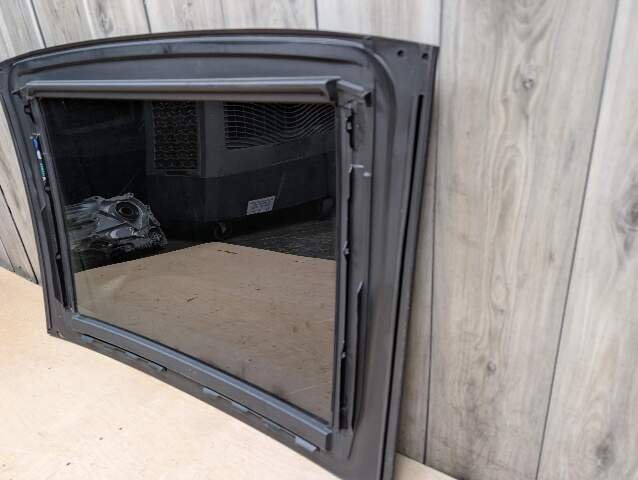 2018 Audi S5 B9 Rear Sunroof Sun Roof Glass 8W6877056