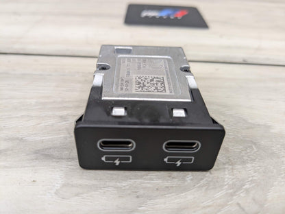 OEM BMW G01 G02 G11 G12 G20 G30 F97 USB Type C Charger Port Socket Connector