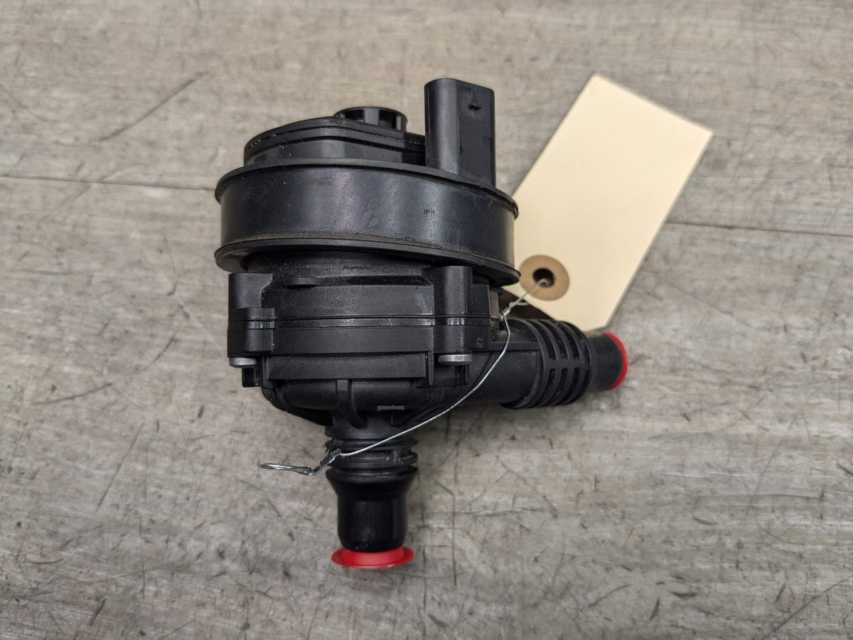 OEM BMW G01 G05 G20 G23 G30 Engine B46 B58 Auxiliary Electric Water Pump Cooling