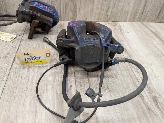 BMW   Rear Left Right Brake Caliper SET 6887409