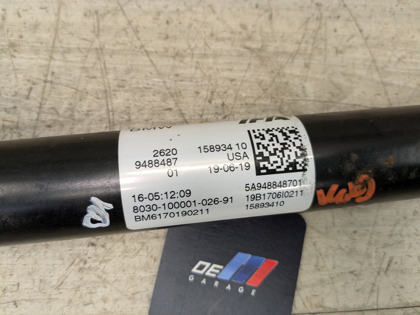 2019 BMW X3 G01 Front Propeller Driveshaft Drive Shaft 9488487 OEM BMW G01 G05 G12 G20 G30 F90 X3 M5 Front Drive Shaft Driveshaft Output