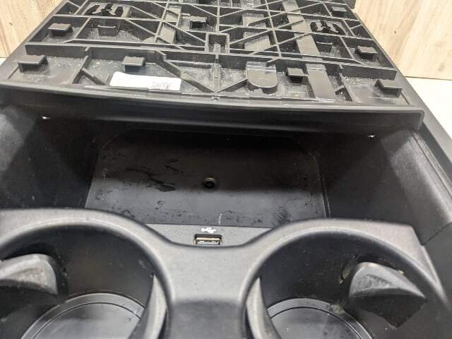 OEM BMW F90 G30 G32 530 540 M550 M5 Center Console Storage and Cupholder W/ USB
