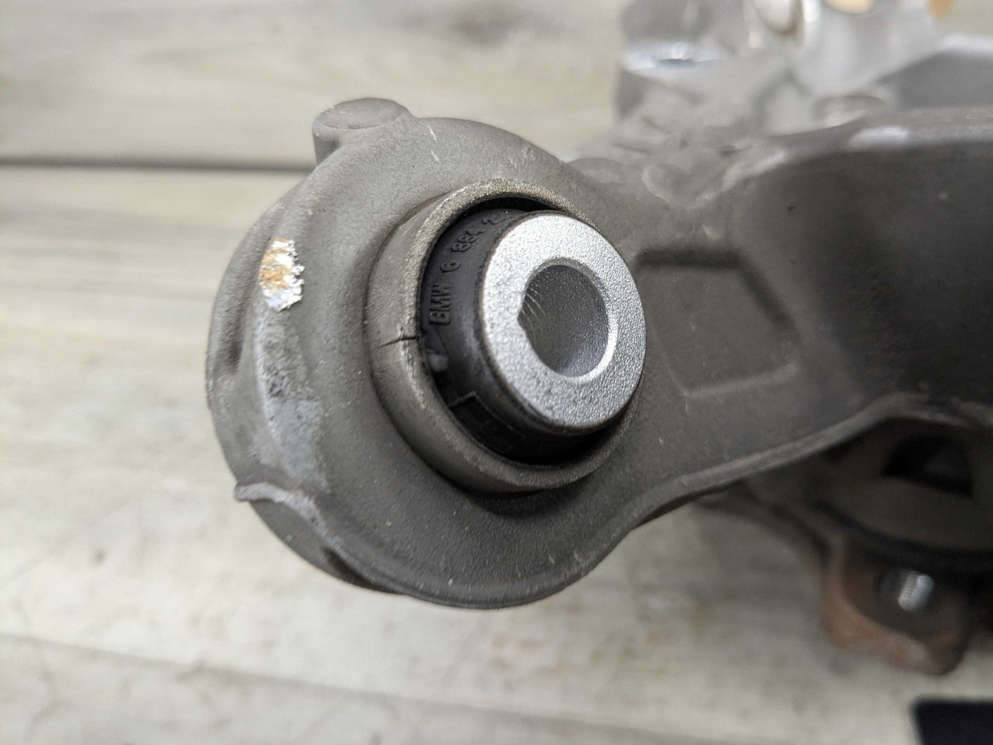OEM BMW G20 330 M340 REAR Right Passenger Knuckle Wheel Hub Spindle Bearing