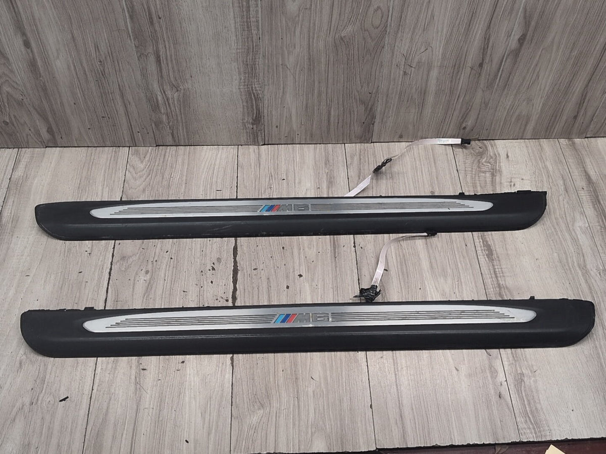 2004-2010 BMW M6 E64 Front Left Right Scuff Plate Door Sill SET 7898230 OEM