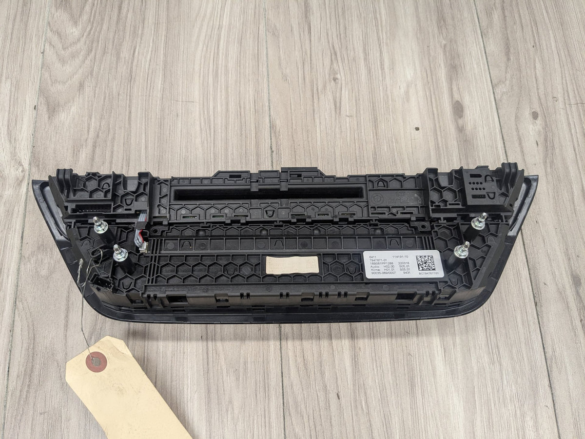 17-20 OEM BMW F90 G30 530 540 M550 M5 AC Switch Heater Panel Radio Media Buttons