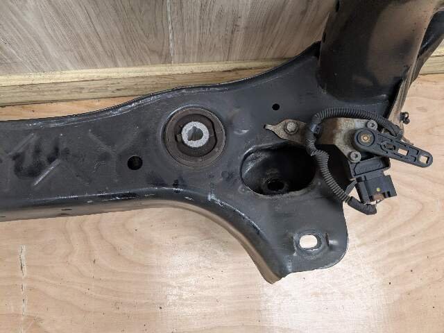 2019 BMW 330i G20 Rear Axle Support Crossmember Subframe 0