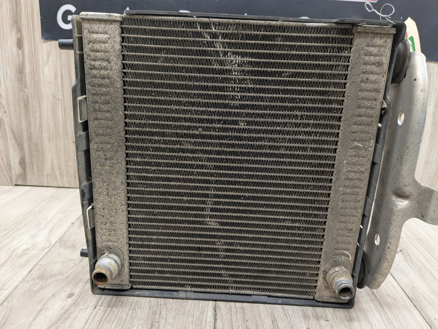2018 BMW M550i G30 Left or Right Secondary Auxiliary radiator 8619383 OEM BMW F90 F93 G12 G16 G30 M5 M8 Secondary Auxiliary Coolant Remote Radiator