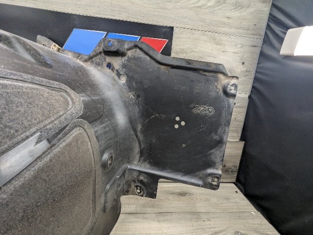 21-25 OEM BMW G22 G23 Front Left Driver Fender Liner Wheel Splash Rearward