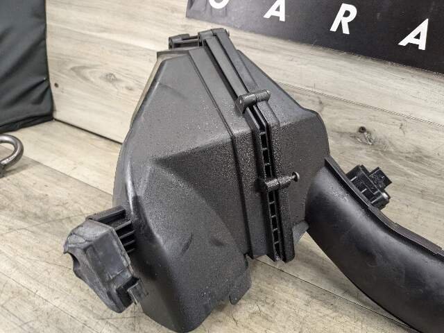 15-20 OEM BMW F80 F82 F83 F87 M2 M3 M4 S55 Left Driver Air Intake Filter Airbox