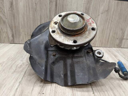 2004 BMW Z4 E85 Front Left Driver Spindle Knuckle w/ Bearing 1096429