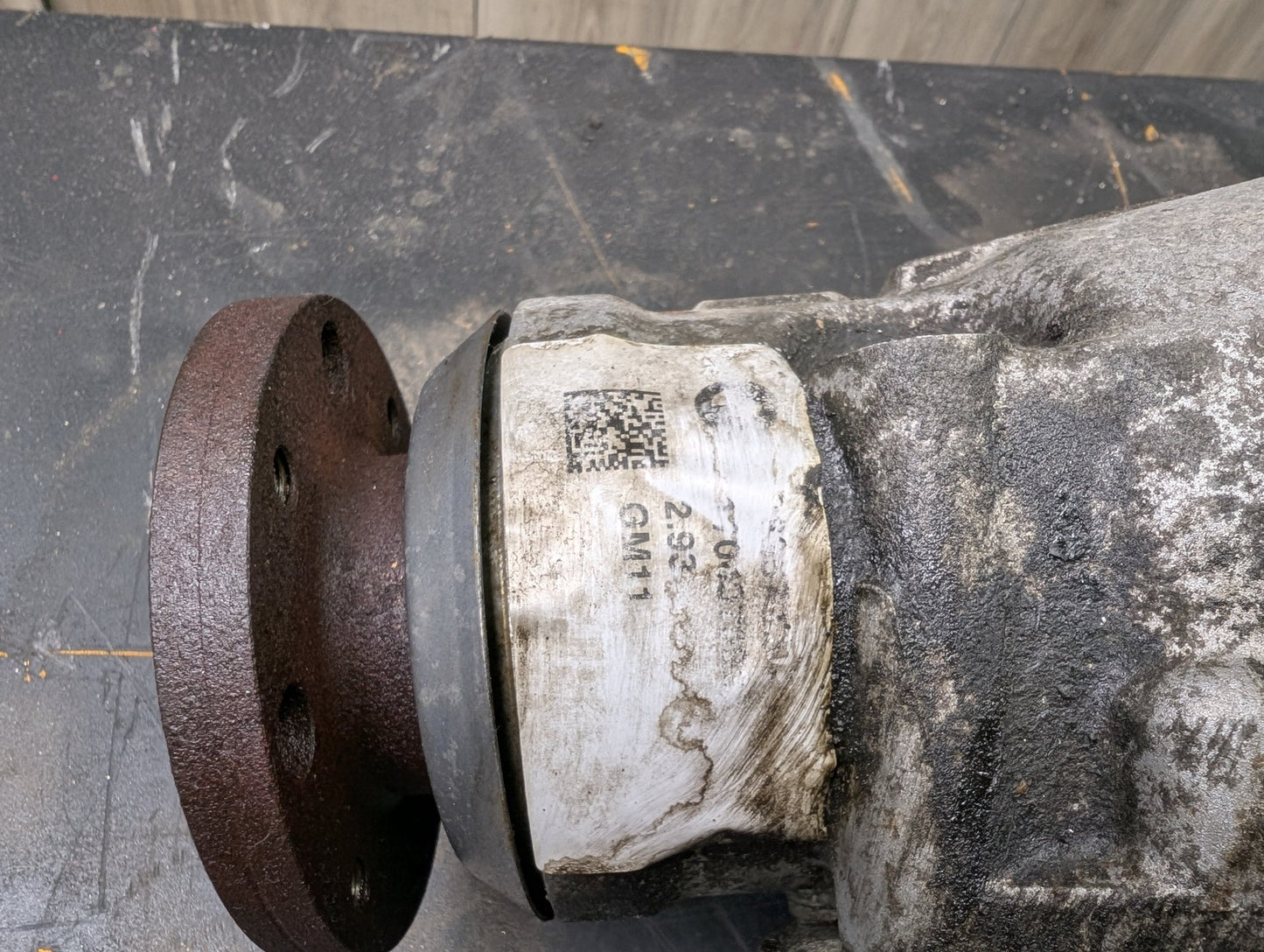 2017 BMW 340i F34 Front Axle Carrier Differential 7647386 OEM BMW G11 G12 G20 G30 xDrive AWD Front Differential Axle Gearbox Carrier 2.81