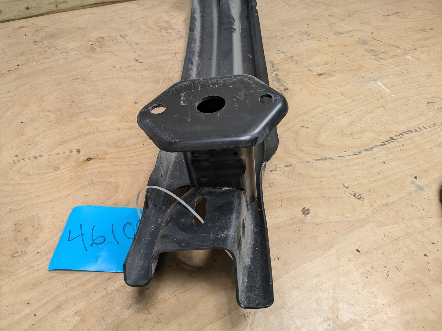 OEM BMW F22 F23 F87 228 M235 M240 Rear Bumper Reinforcement Carrier Impact Rebar
