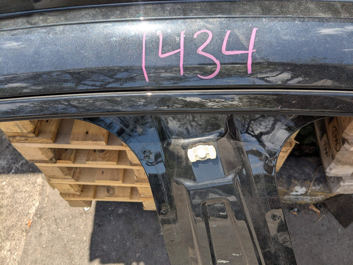 22-24 OEM BMW G26 430 M440 Left Driver Side B Pillar Door Body Cut Structure