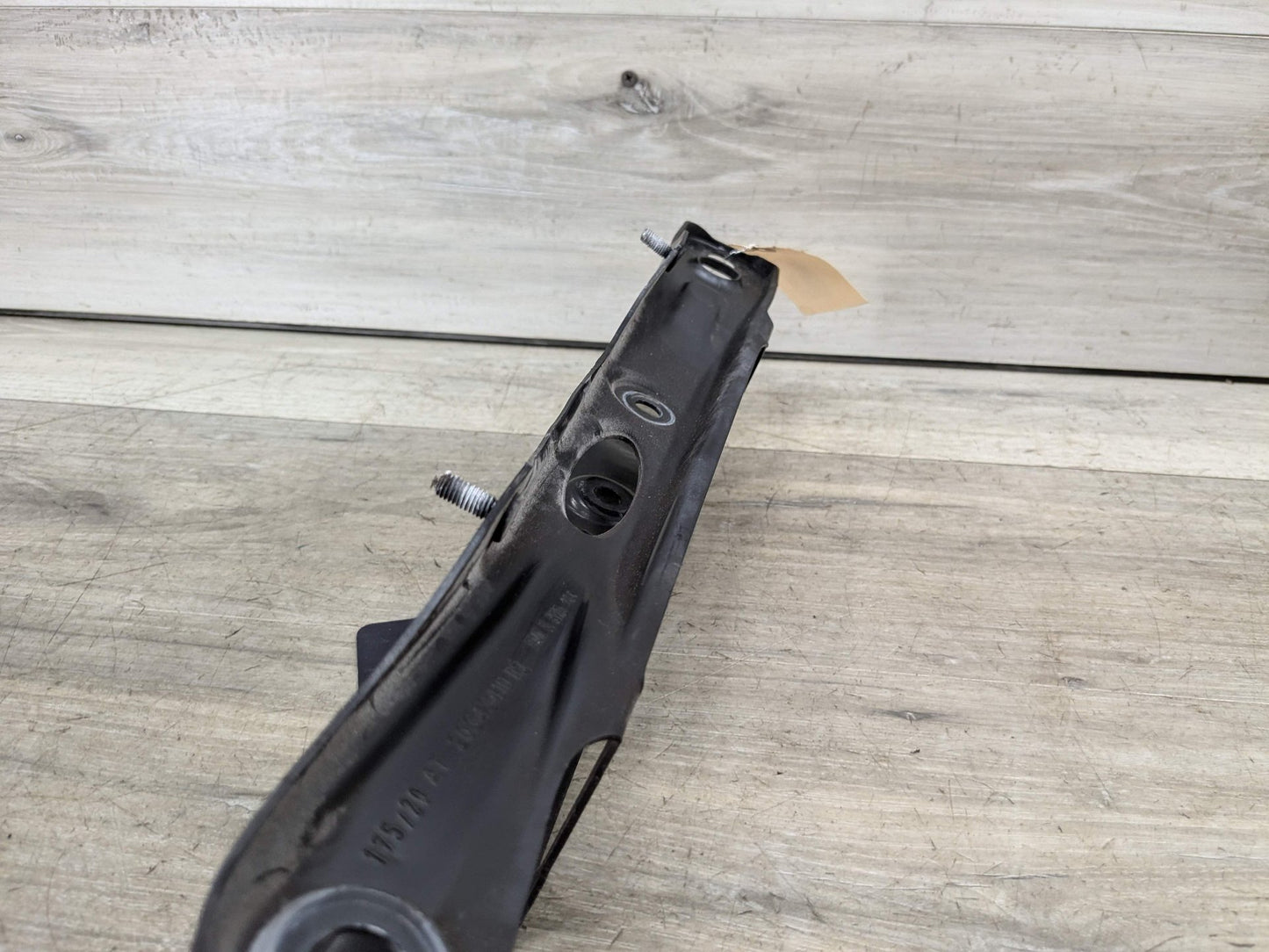 2021 BMW 540i G30 Rear Right Passenger Control Arm 6875104 OEM BMW G11 G12 G30 530 540 M550 740 750 M760 REAR Left Right Lower Control Arm