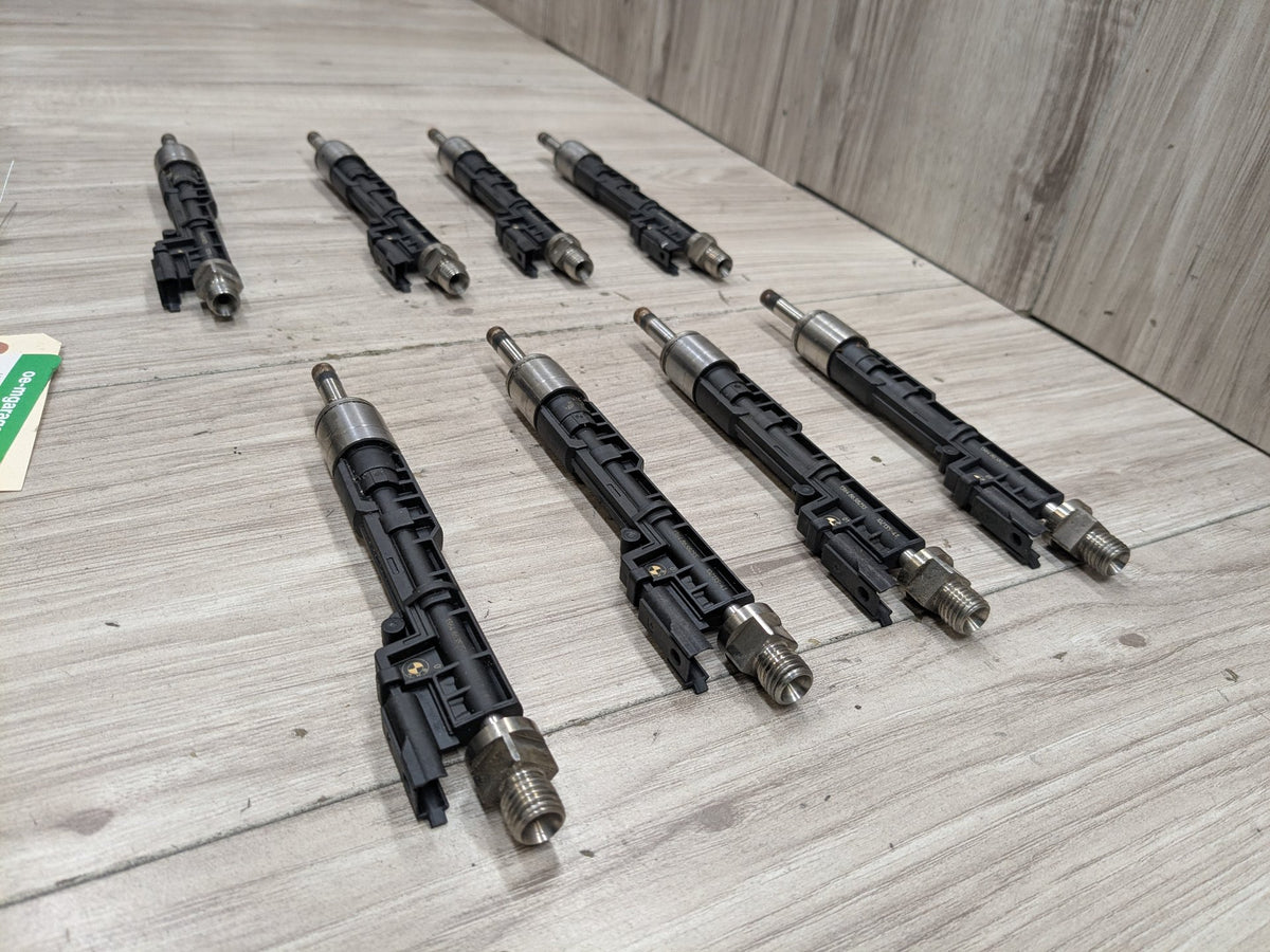 2016 BMW 750i G12 Engine Motor Fuel Injector SET 8638255 19-24 OEM BMW G12 G30 M550 750 Engine N63R High Pressure Fuel Injector SET