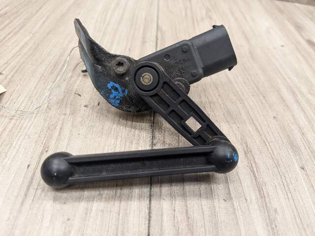 2015 BMW X5 F15 Suspension Height Level Sensor 6867646