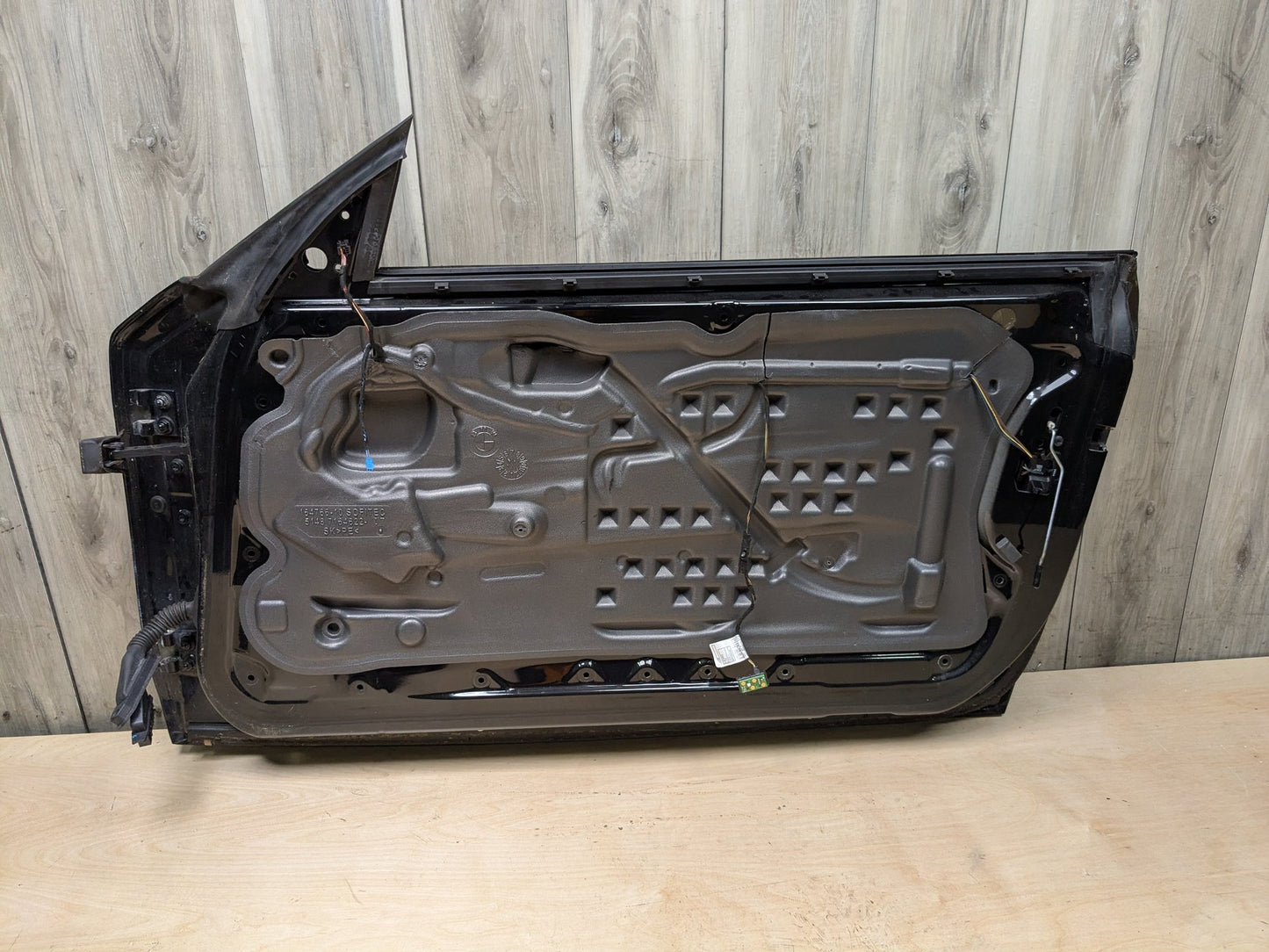 08-13 OEM BMW E82 E88 128 135 Front Right Passenger Door Shell Panel Black 668 SCHWARZ II (668)