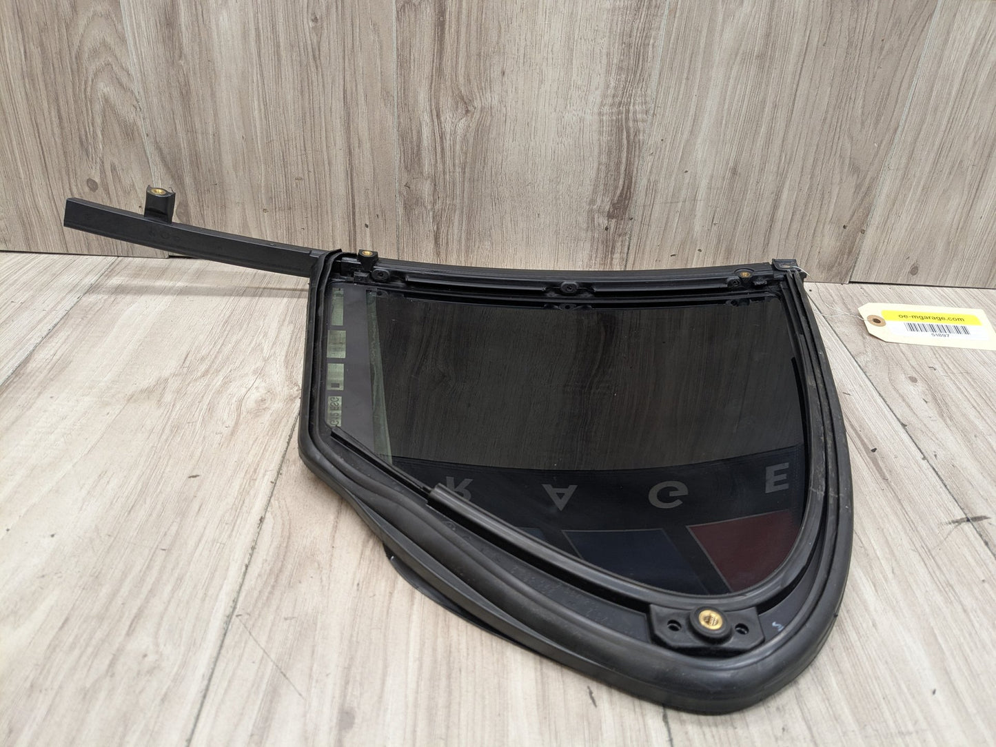 2020 BMW 740i G12 Rear Right Passenger Door Window Glass 7384218 16-22 OEM BMW G12 740 750 M760 B7 Rear Right Passenger Door Quarter Fixed Glass